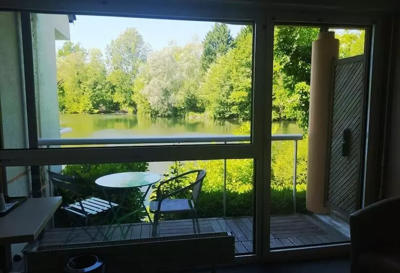 호텔 Hôtel De L Ile Du Saussay