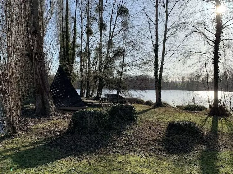 호텔 Hôtel De L Ile Du Saussay