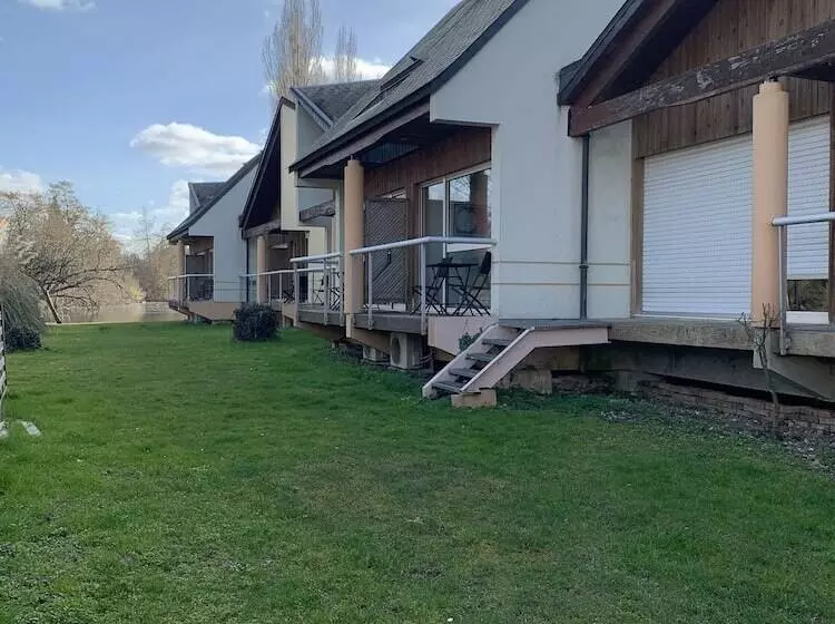 호텔 Hôtel De L Ile Du Saussay