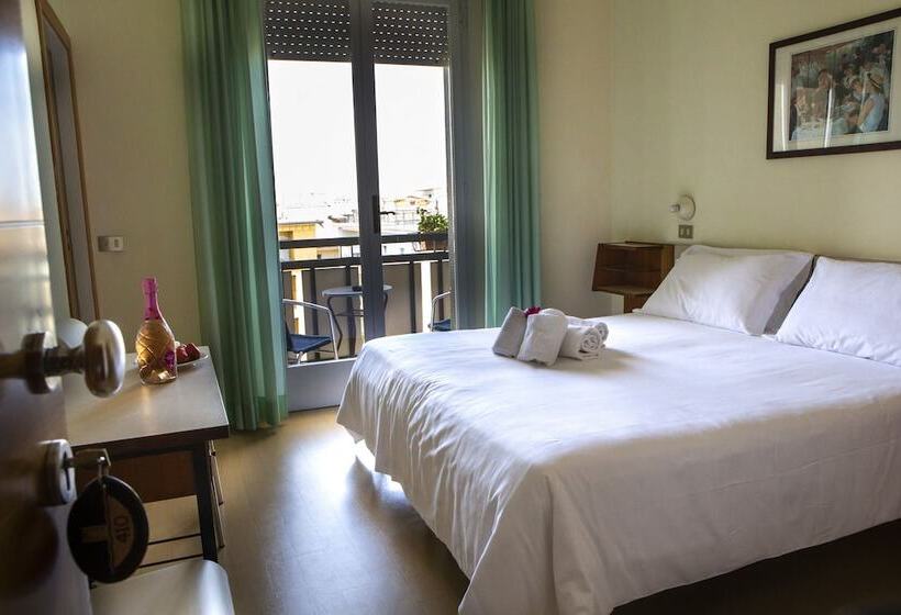 호텔 Miramare Et De La Ville