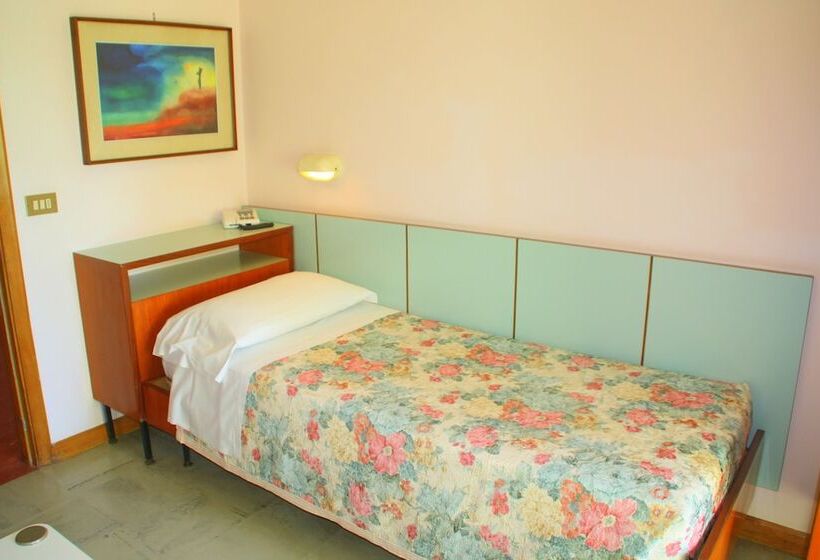 호텔 Miramare Et De La Ville