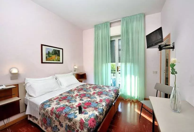 هتل Miramare Et De La Ville