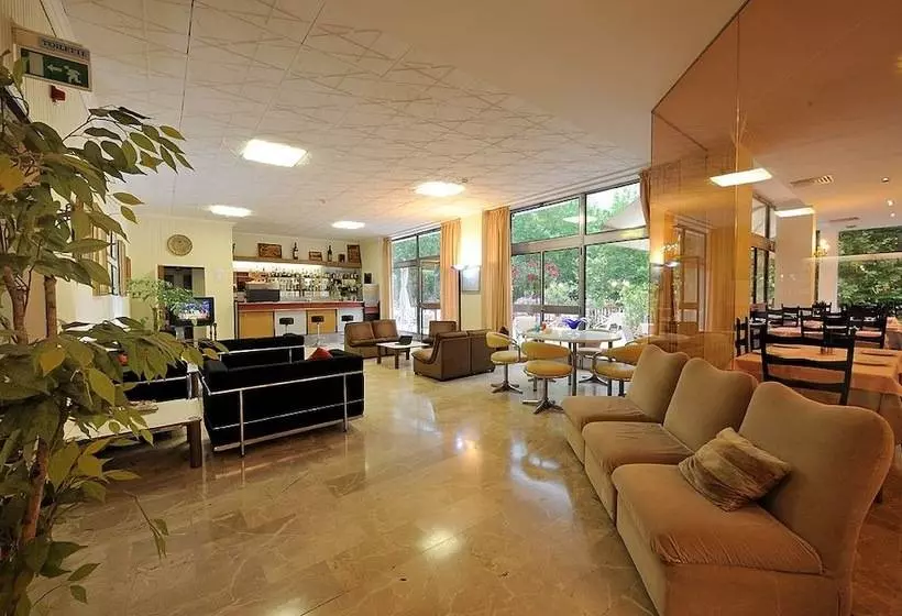 هتل Miramare Et De La Ville