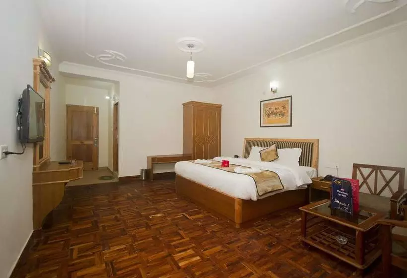 هتل Oyo Premium Simsa Resort