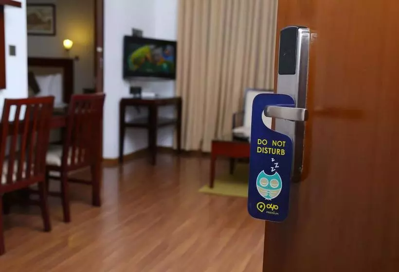 Hôtel Oyo Premium Vazhuthacaud