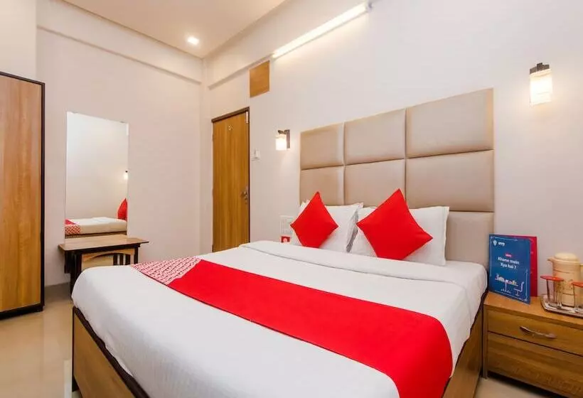 هتل Oyo Rooms Chembur Monorail Station