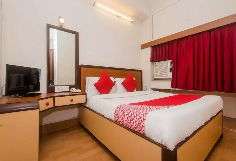 هتل Oyo Rooms Chembur Monorail Station