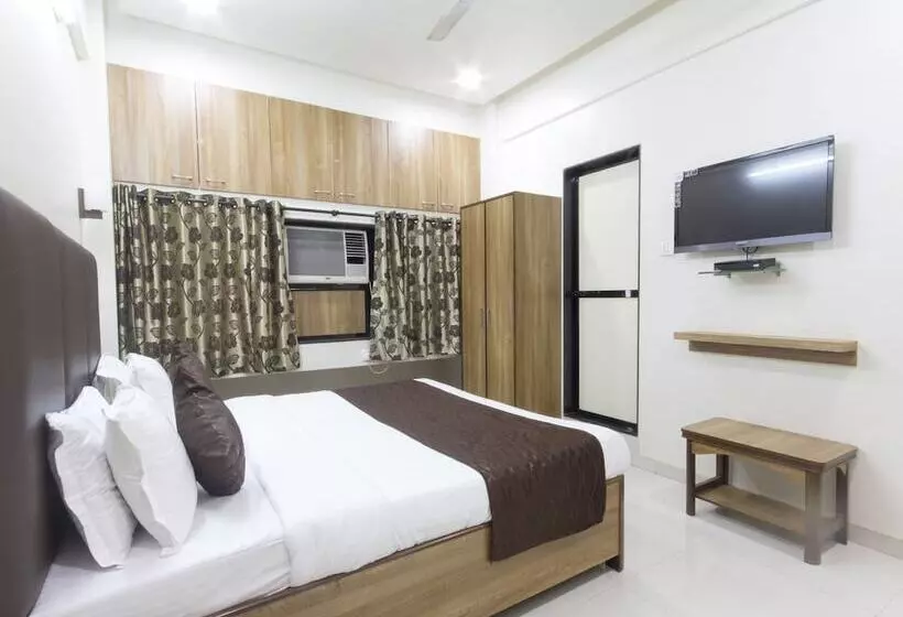 هتل Oyo Rooms Chembur Monorail Station