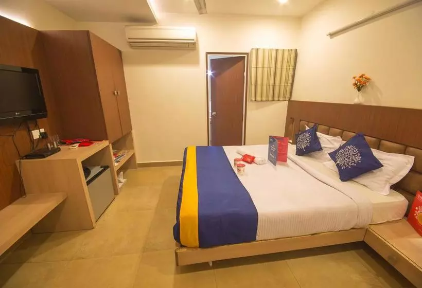هتل Oyo Rooms Govind Nagar Kanpur