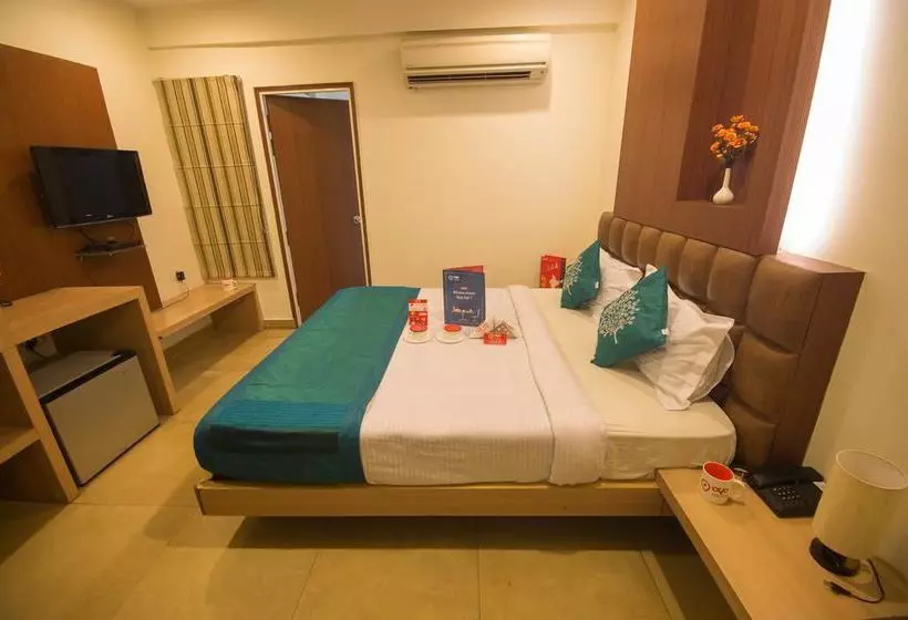 هتل Oyo Rooms Govind Nagar Kanpur