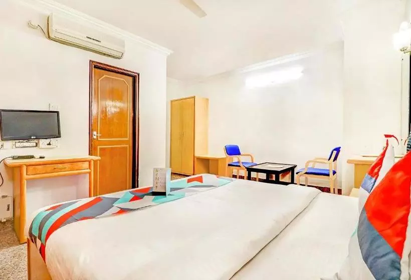 Hotel Fabexpress Pearl Inn