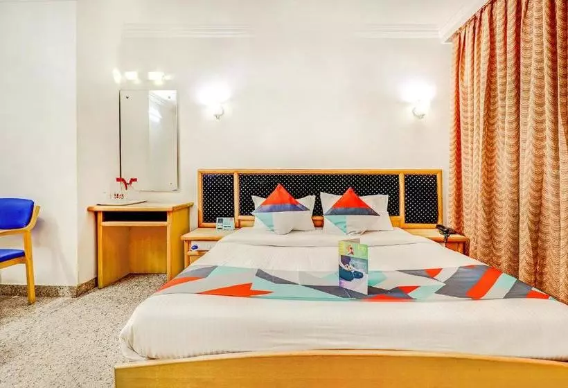 Hotel Fabexpress Pearl Inn