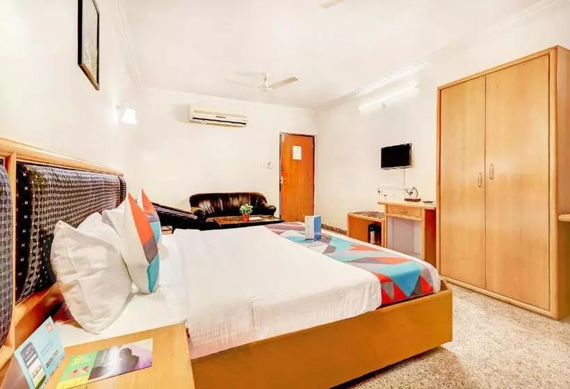 Hotel Fabexpress Pearl Inn