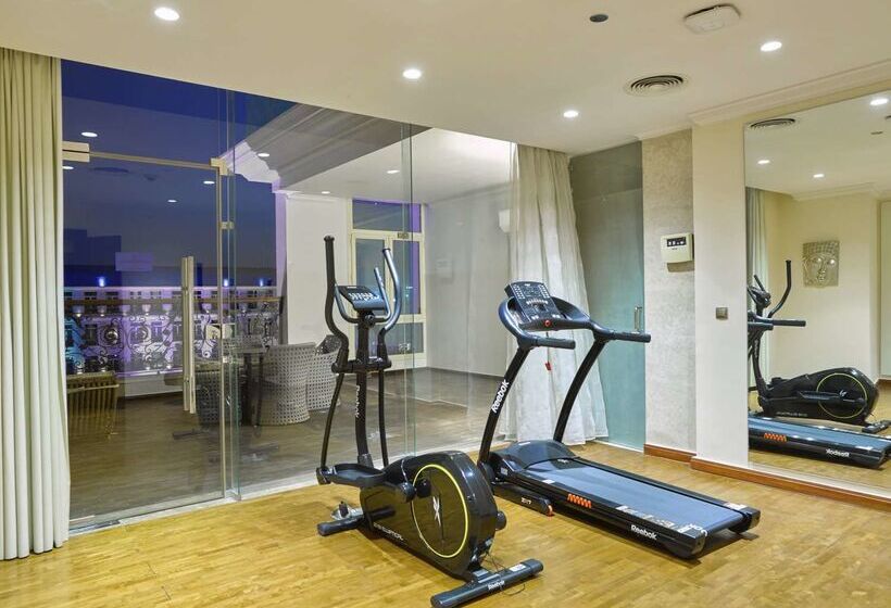 בית מלון כפרי Royal Maxim Palace Kempinski Cairo