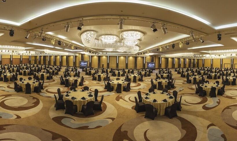 בית מלון כפרי Royal Maxim Palace Kempinski Cairo