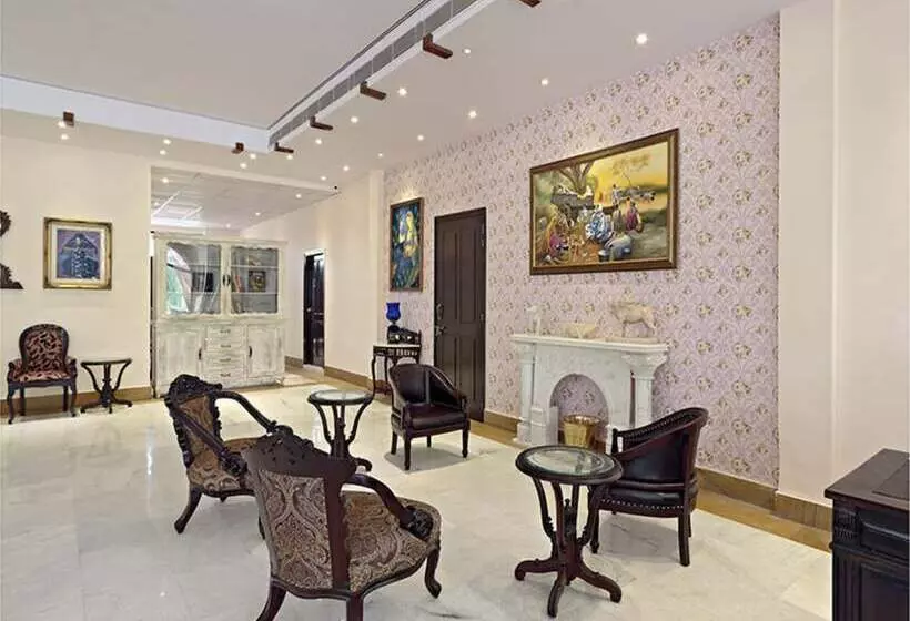 בית מלון כפרי Talaibagh Palace