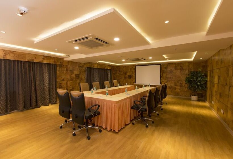 ホテル The President