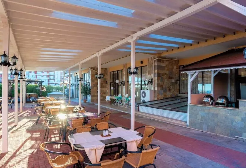 Hotel Tiva Del Mar Beach