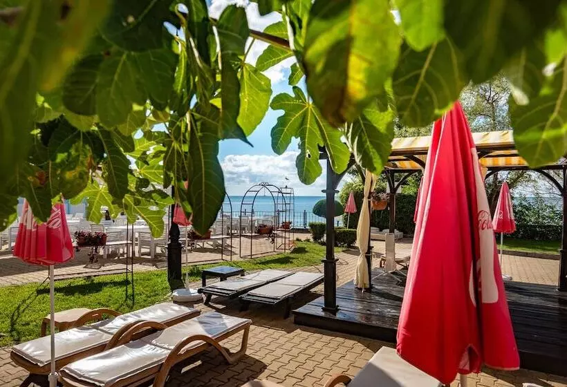 Hotel Tiva Del Mar Beach