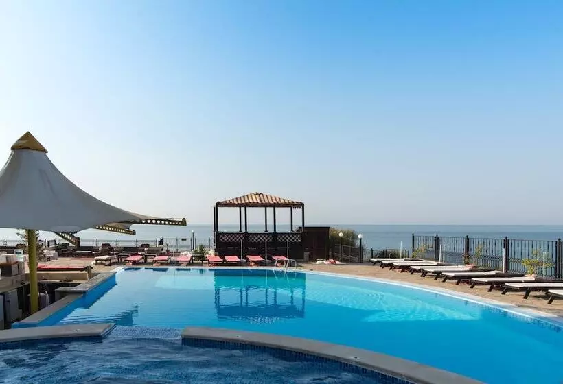 Hotel Tiva Del Mar Beach