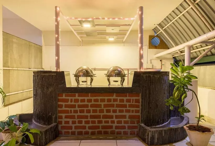 فندق Treebo South Avenue, 700 Mts From Promenade Beach