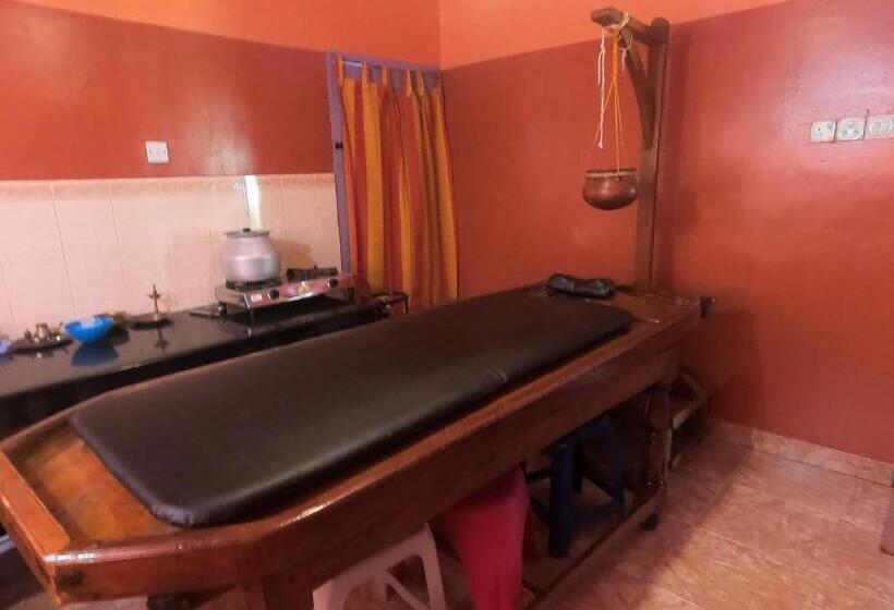 ペンション Casa Eva Luna Ayuryoga Retreat