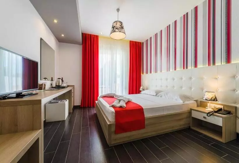 پانسیون Lagaria