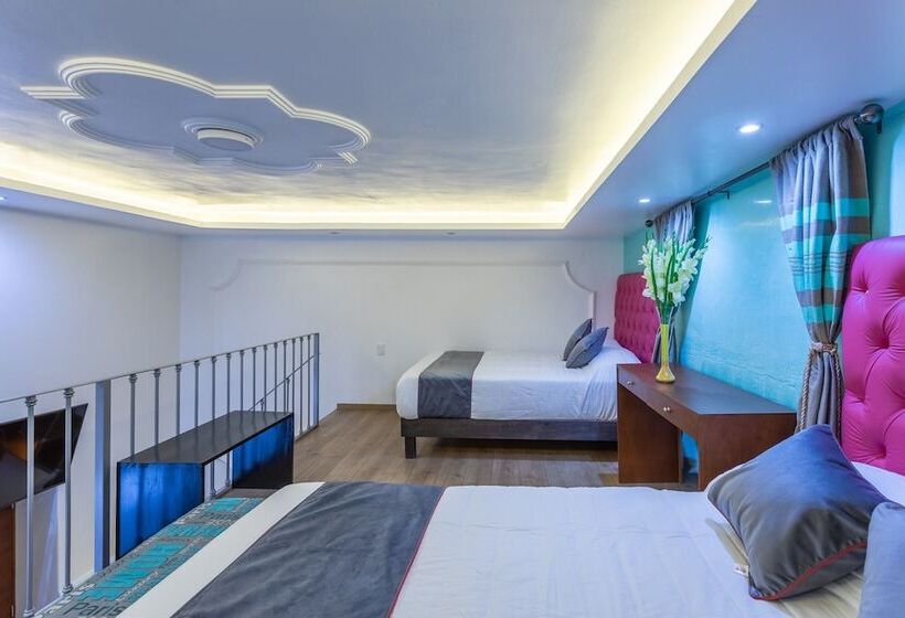 Общежитие Casa Dos Lunas