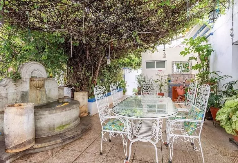 Auberge Hôtelière Casa Dos Lunas