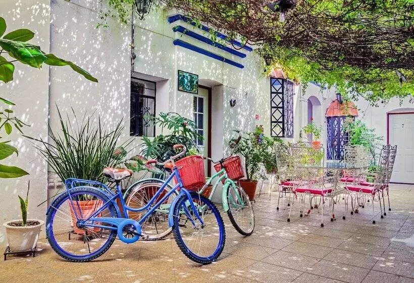 Auberge Hôtelière Casa Dos Lunas