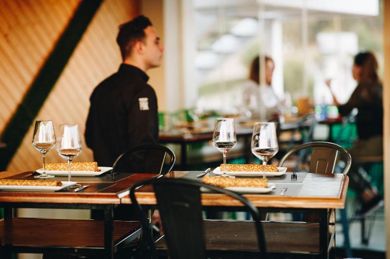 هاستل Alcazaba Premium