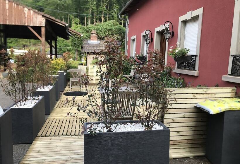 مبيت وإفطار Domaine Du Moulin