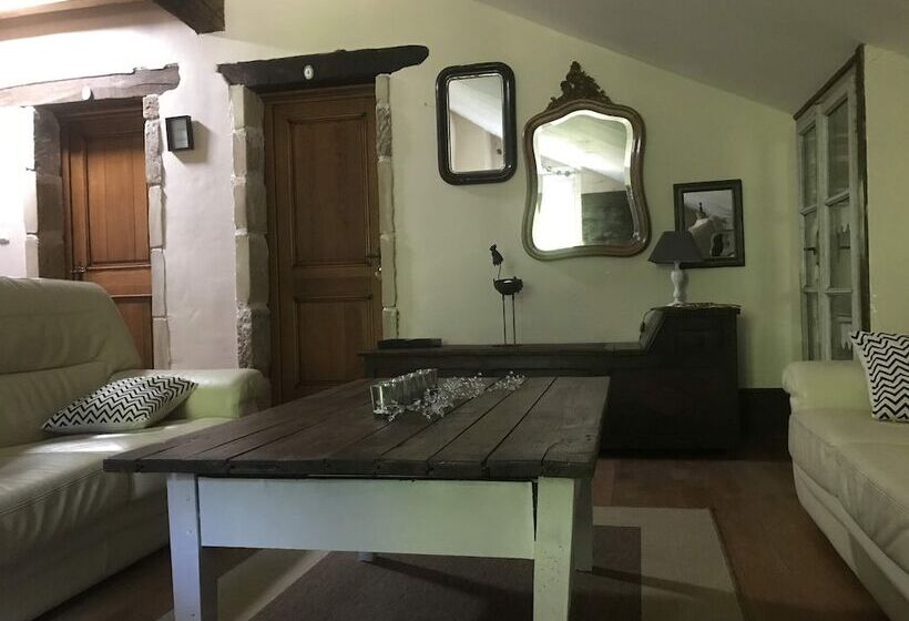 مبيت وإفطار Domaine Du Moulin