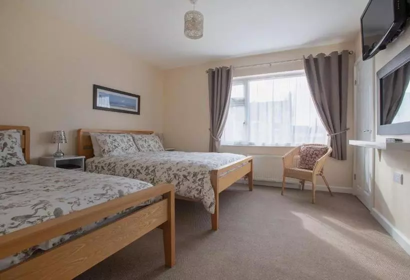 ベッドアンドブレックファースト Roedean Guest House