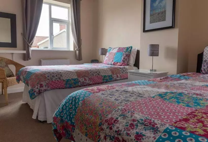 ベッドアンドブレックファースト Roedean Guest House