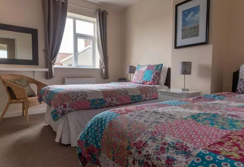 ベッドアンドブレックファースト Roedean Guest House