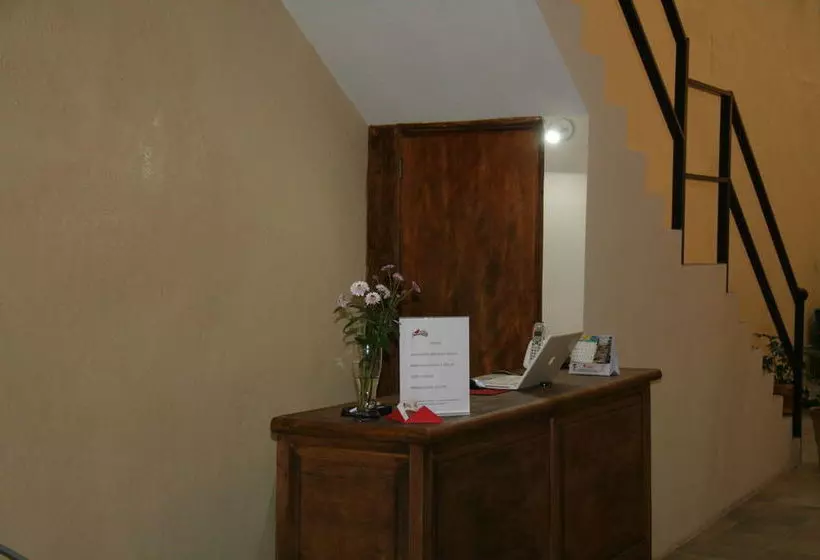 ベッドアンドブレックファースト Ruiseñor