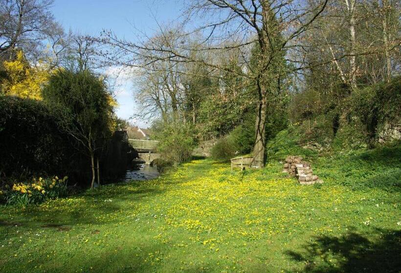 Bed and Breakfast Stay At Penny S Mill