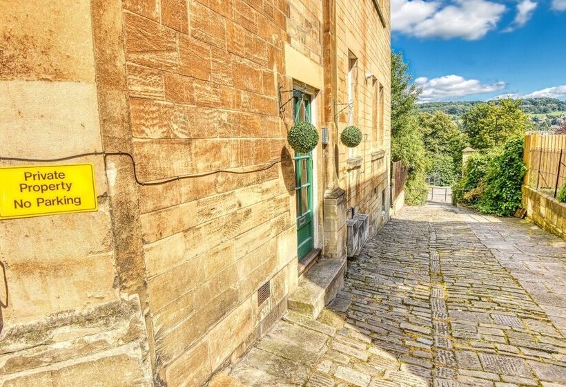 Ghar Homes   Bath City Centre Cosy Retreat