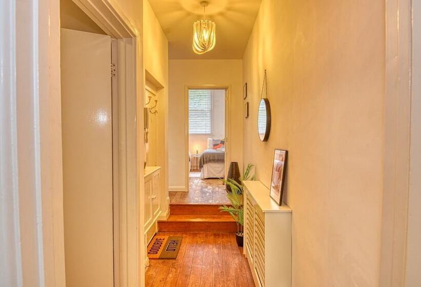 Ghar Homes   Bath City Centre Cosy Retreat