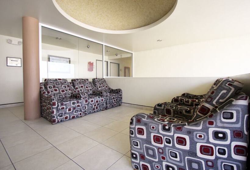 בית מלון כפרי Astor Tijuana