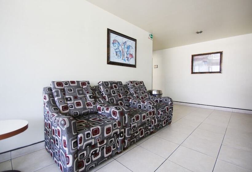 בית מלון כפרי Astor Tijuana