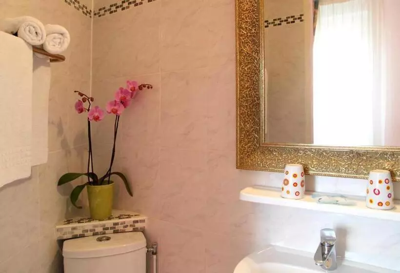 בית מלון כפרי Castel De Siam