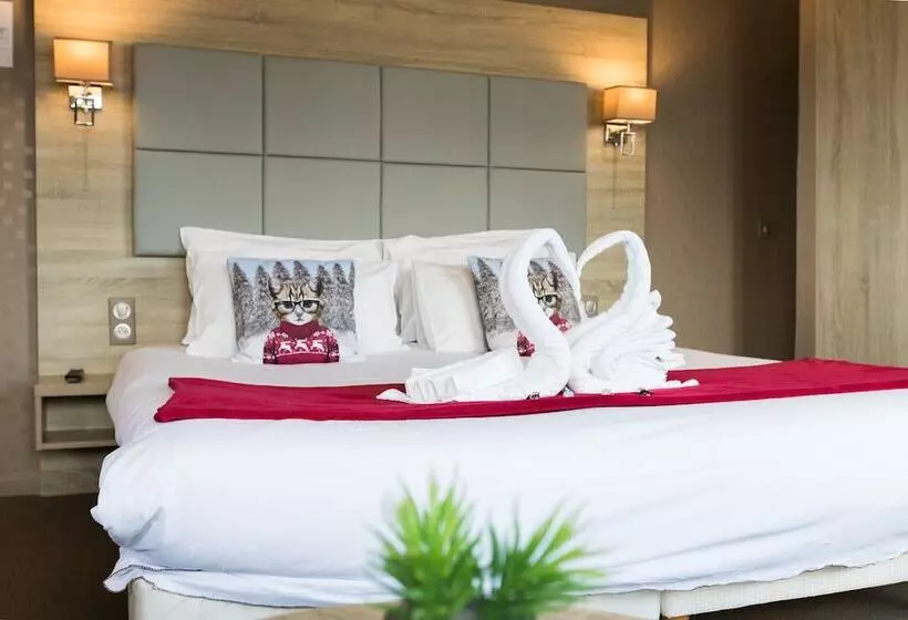 هتل De La Terrasse