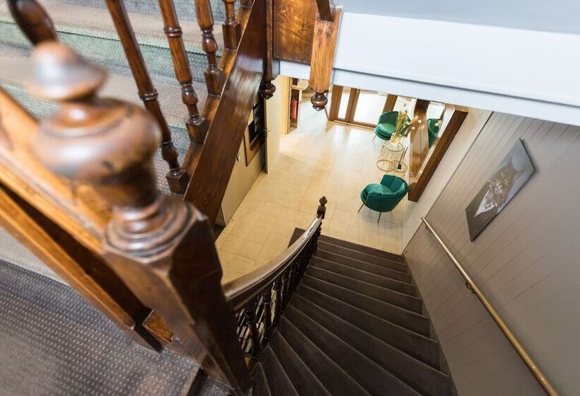 בית מלון כפרי De La Terrasse