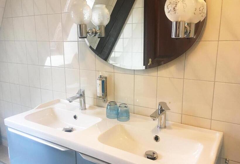 Domaine De Beaupré Hotel The Originals Relais