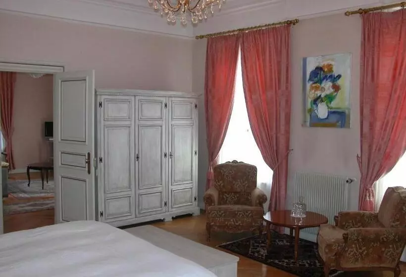 Domaine De Beaupré Hotel The Originals Relais