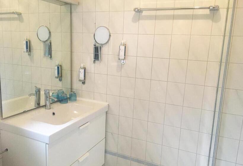 Domaine De Beaupré Hotel The Originals Relais