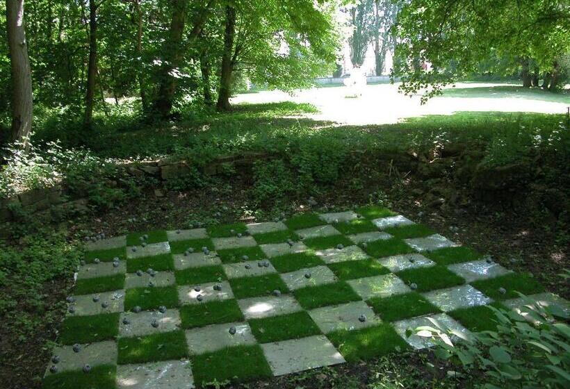 Domaine De Beaupré Hotel The Originals Relais