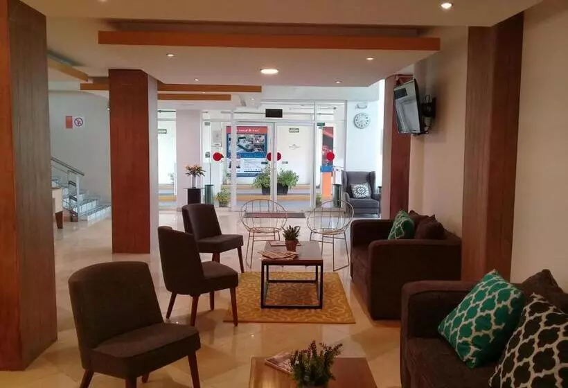 هتل Howard Johnson Leon Avenida